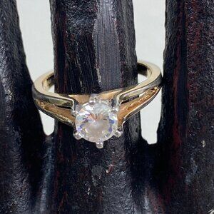 Vintage 18K GE Solitaire Clear Stone Ring Size 8